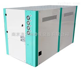 HZS-30WDZ水(shuǐ)冷(lěng)箱型工(gōng)業(yè)冷(lěng)凍機(jī)組